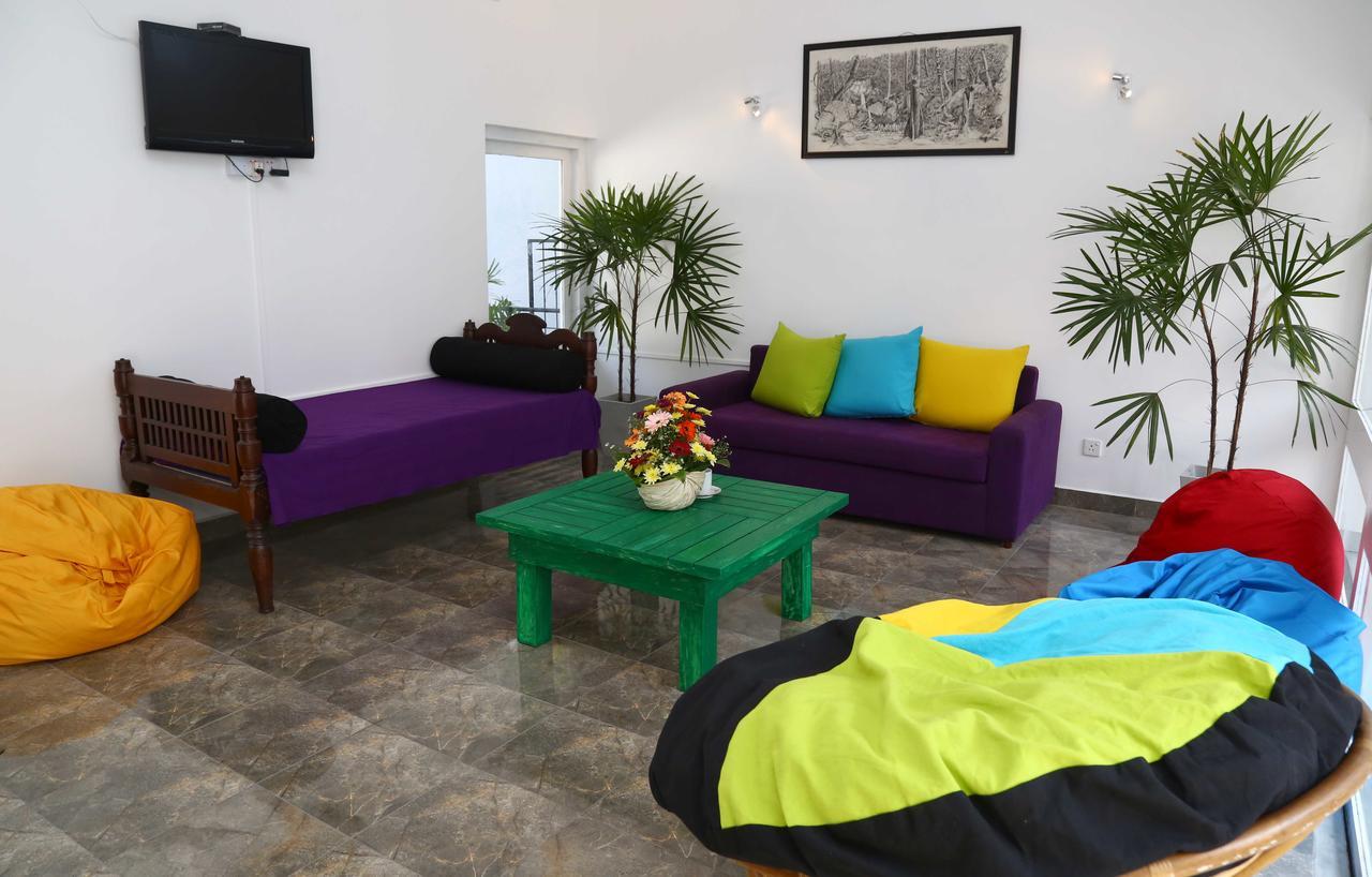 Lanka Hostels Colombo Lhc Buitenkant foto